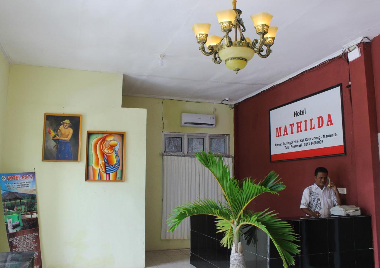 Hotel Mathilda Maumere Buitenkant foto